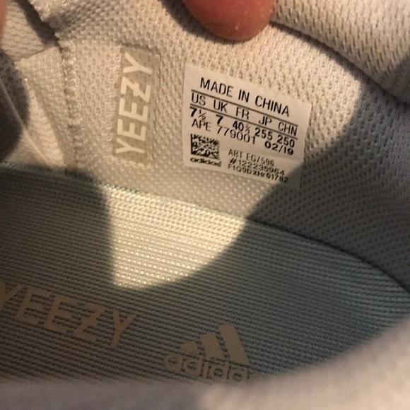 COPY - Yeezy boost 700 analog - Picture 5 of 10